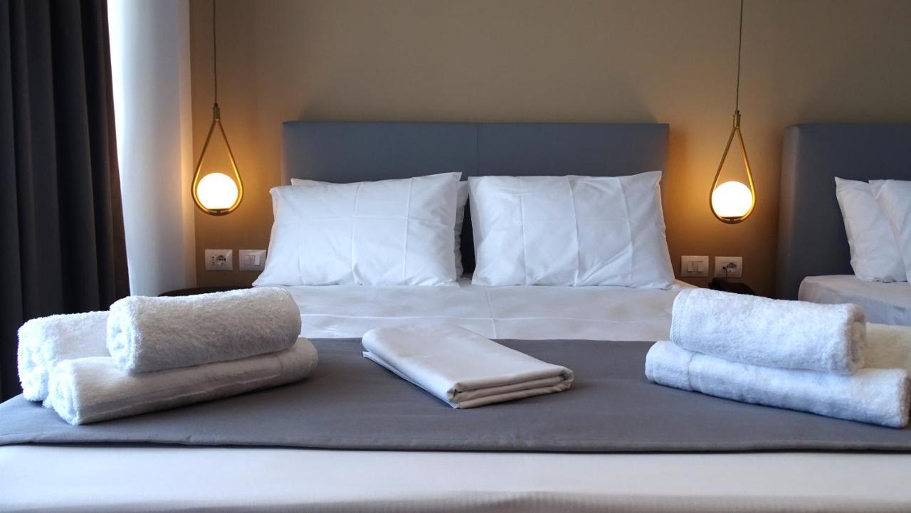 Valmar Hotel クサミル エクステリア 写真