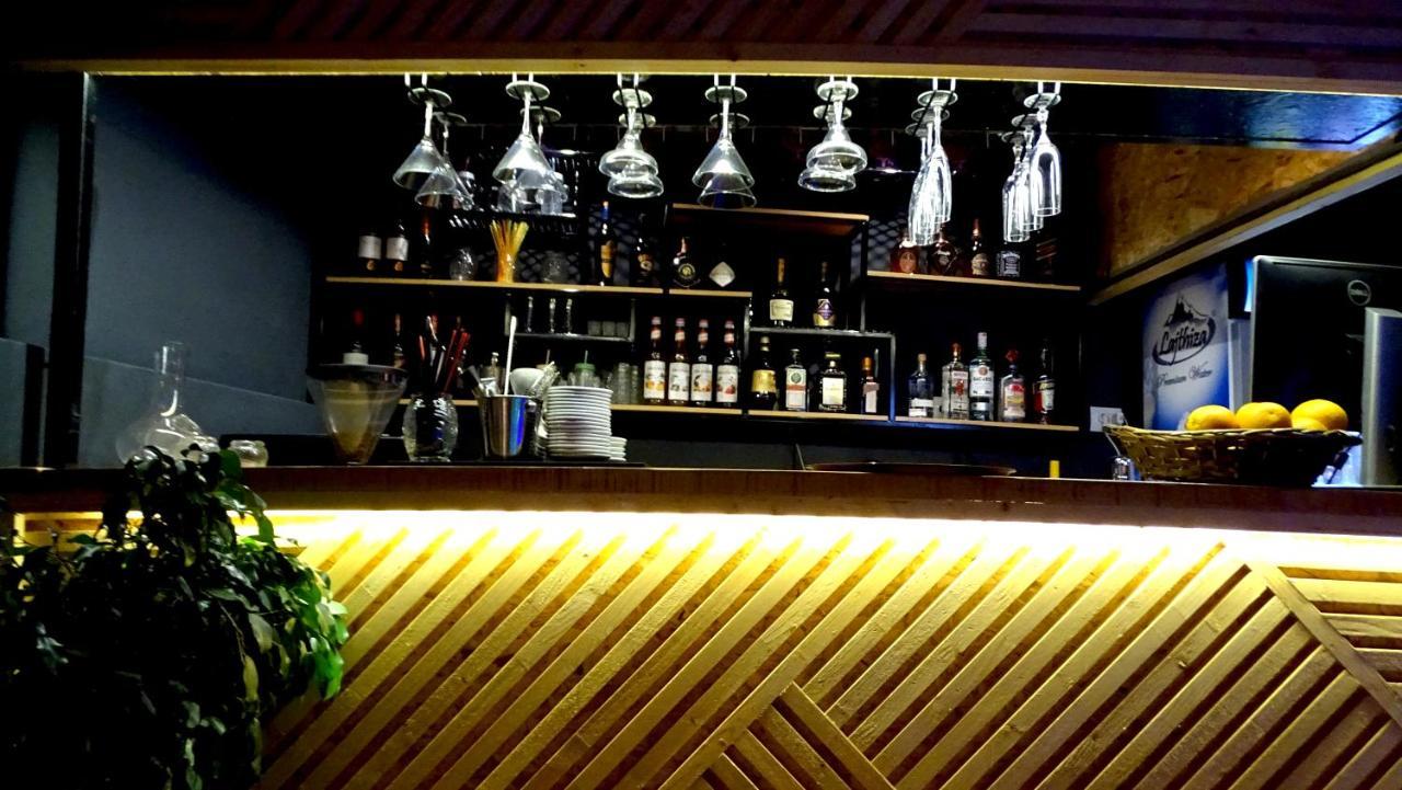Valmar Hotel クサミル エクステリア 写真